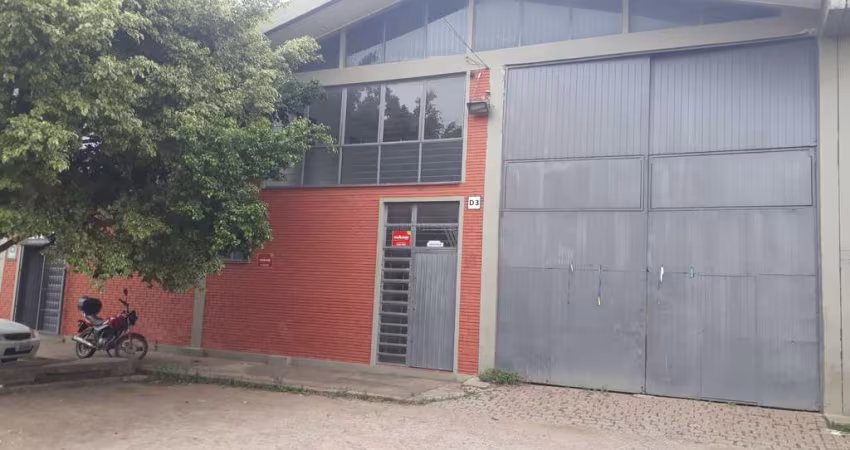 Barracão / Galpão / Depósito para alugar na Travessa Venezuela, 150, Humaitá, Porto Alegre