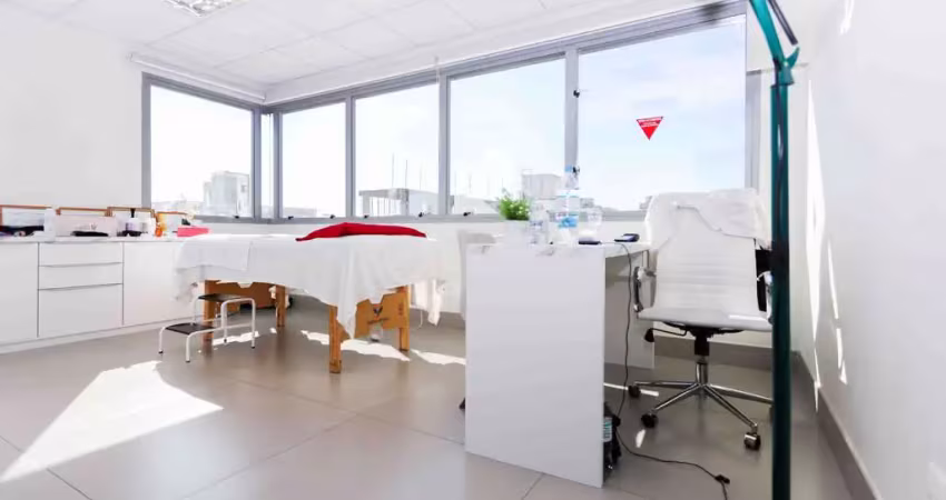 Sala comercial para alugar na Rua Conde de Porto Alegre, 545, Floresta, Porto Alegre