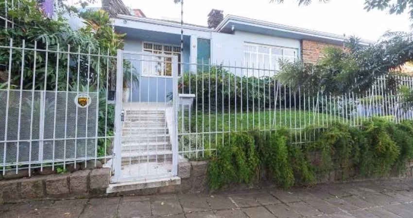 Casa em condomínio fechado com 4 quartos para alugar na Rua Luiz Voelcker, 500, Três Figueiras, Porto Alegre