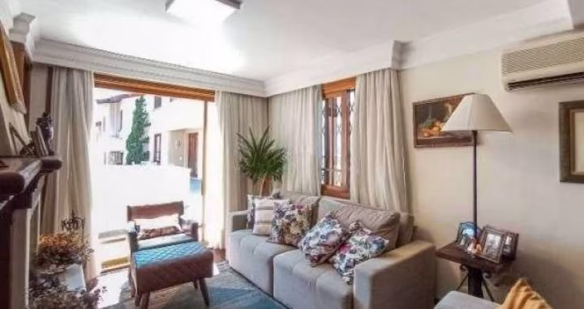 Casa em condomínio fechado com 4 quartos para alugar na Avenida Jacuí, 700, Cristal, Porto Alegre