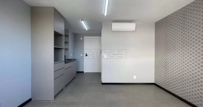 Loft com 1 quarto para alugar na Rua Anita Garibaldi, 1325, Boa Vista, Porto Alegre
