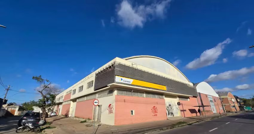 Barracão / Galpão / Depósito para alugar na Travessa Doutor Heinzelmann, 489, Navegantes, Porto Alegre