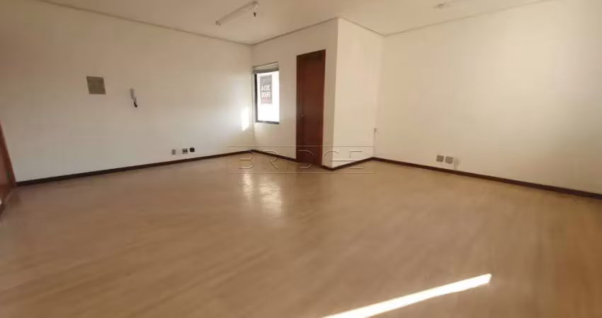Sala comercial para alugar na Rua Dezesseis de Julho, 42, São João, Porto Alegre