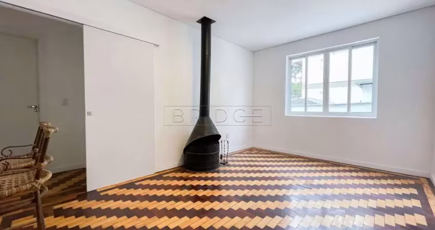 Apartamento com 2 quartos para alugar na Rua Castro Alves, 1073, Rio Branco, Porto Alegre