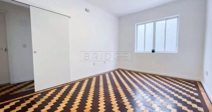 Apartamento com 2 quartos para alugar na Rua Castro Alves, 1073, Rio Branco, Porto Alegre