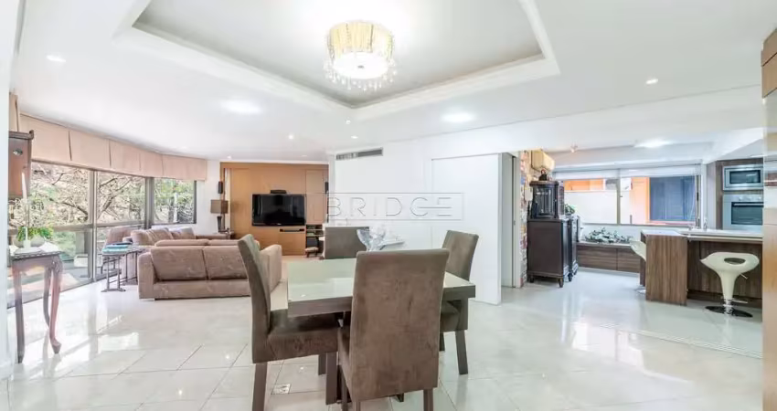 Apartamento com 3 quartos para alugar na Rua Pedro Chaves Barcelos, 1065, Auxiliadora, Porto Alegre