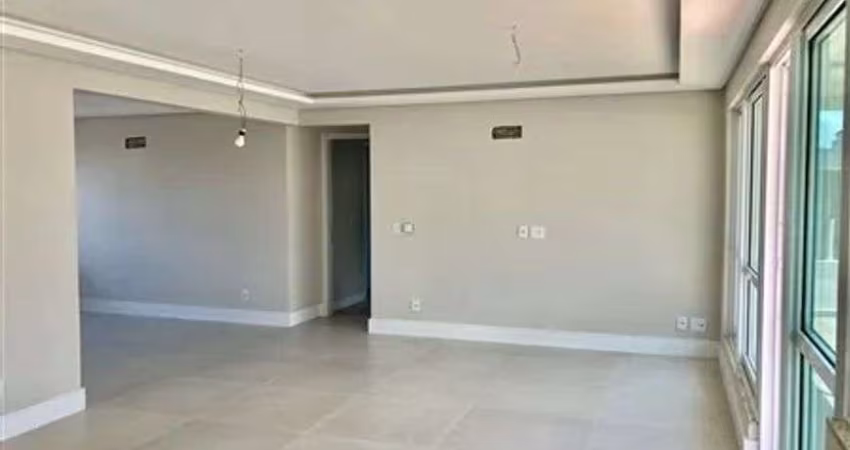 Imóvel para venda possui 164 metros quadrados com 3 quartos em Passo da Areia - Porto Alegre - RS