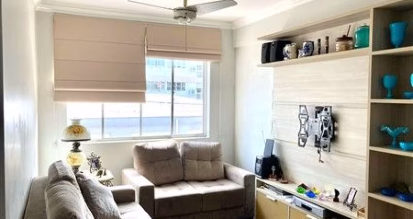 Apartamento de 2 dormitórios na divisa do bairro Petrópolis, Bela Vista e Rio Branco.
