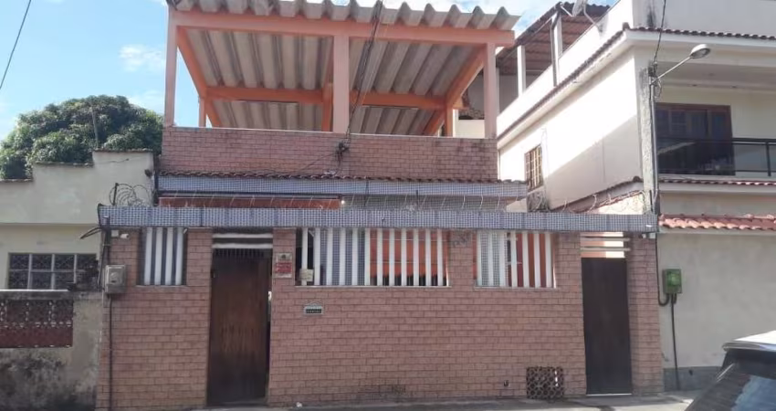 Casa com 2 quartos à venda na Rua Comendador Rodrigues Alves, Centro, Nilópolis