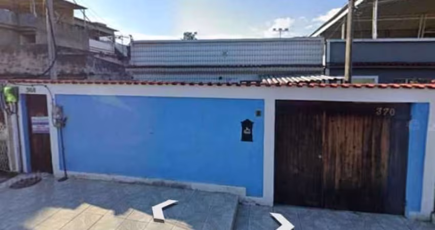 Casa com 1 quarto para alugar na Rua Vicente Celestino, Centro, Nilópolis