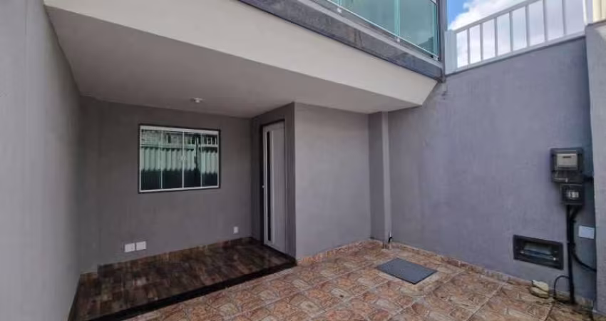 Casa com 3 quartos para alugar na Rua Nestor, Santo Elias, Mesquita