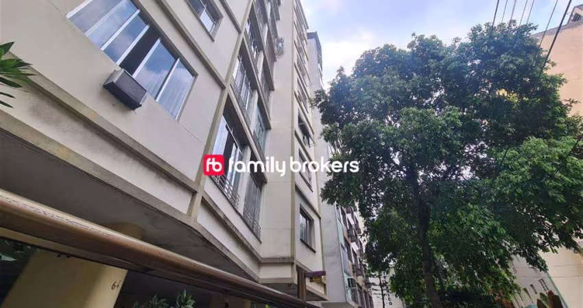 CONJUGADO REFORMADO NO FLAMENGO - PRÓXIMO AO LARGO DO MACHADO.