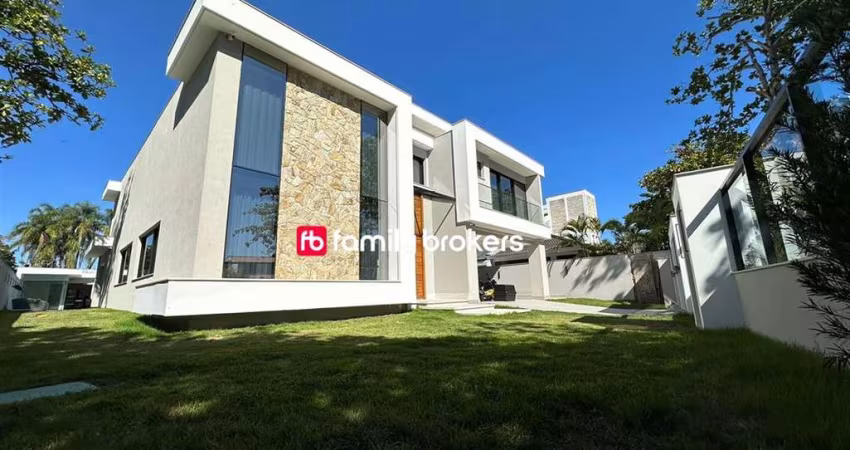 NOVO LEBLON: CASA FANTÁSTICA DE ALTO PADRÃO COM 6 QUARTOS E 850m² À VENDA