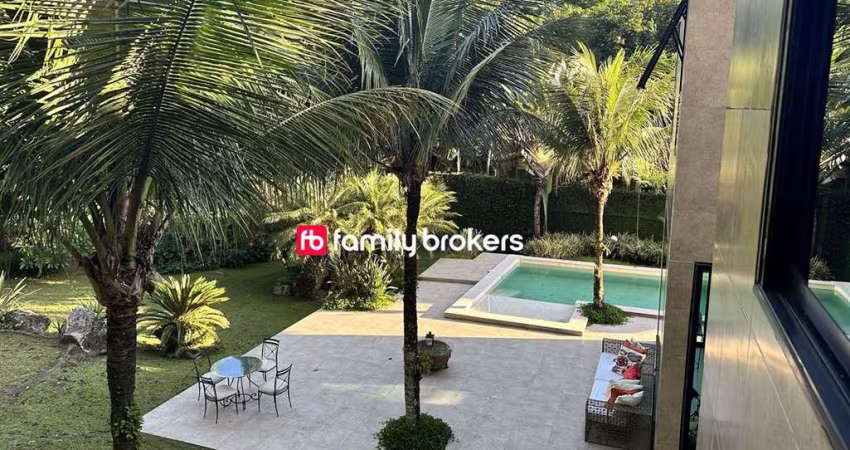 MANSÃO DUPLEX DE 6 QUARTOS | 3 VAGAS | DESIGN MODERNO | 550 M² | VISTA PARA O VERDE