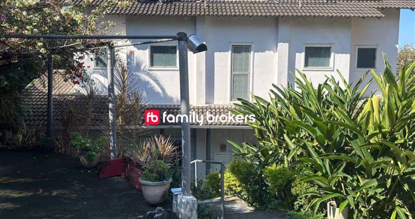 CONDOMÍNIO TERRAÇAS DA BARRA: CASA TRIPLEX DE 250M² E 4 QUARTOS À VENDA