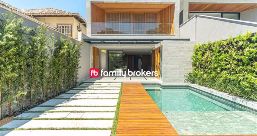 CONDOMINIO RIO MAR: MARAVILHOSA CASA TRIPLEX COM 5 SUITES | 500 M² | 2 VAGAS