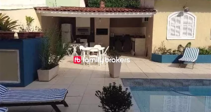 MARAVILHOSA CASA NO CONDOMÍNIO MARAMAR | 500m² | 5 SUÍTES | 6 VAGAS