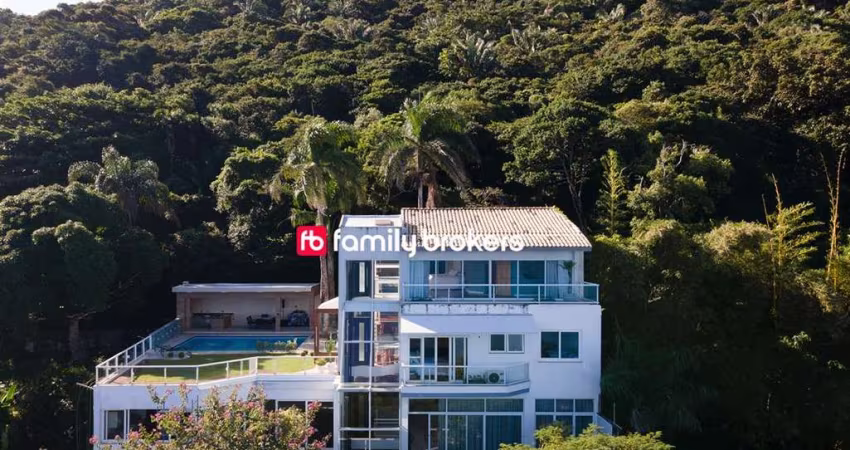 LUXUOSA MANSÃO EM SÃO CONRADO: 4 SUÍTES | 1125M² | 5 VAGAS | VISTA ESPETACULAR