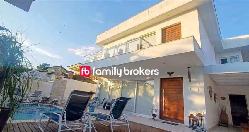 CASA CONTEMPORÂNEA COM 360M² | 4 SUÍTES | LAZER COMPLETO - VARGEM PEQUENA