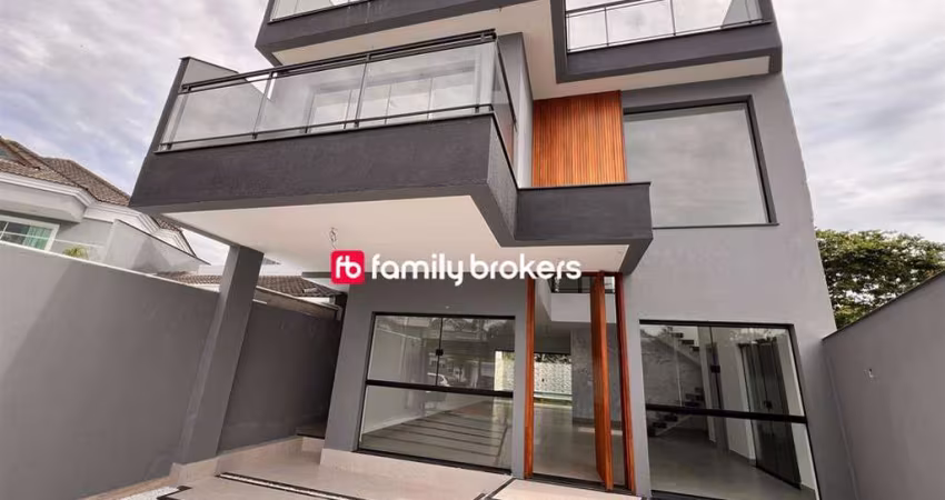 LINDA CASA TRIPLEX COM 4 QUARTOS | 420M² | SOL DA MANHÃ | 2 VAGAS - RIVIERA DEL SOL