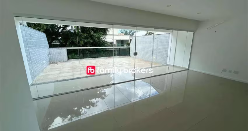 Cobertura linear - 72 m² | 3 quartos sendo 2 suítes | 4 banheiros e 2 vagas