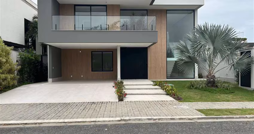 Condominio alphaville: luxuosa casa triplex com 5 suítes | 600 m² | 4 vagas