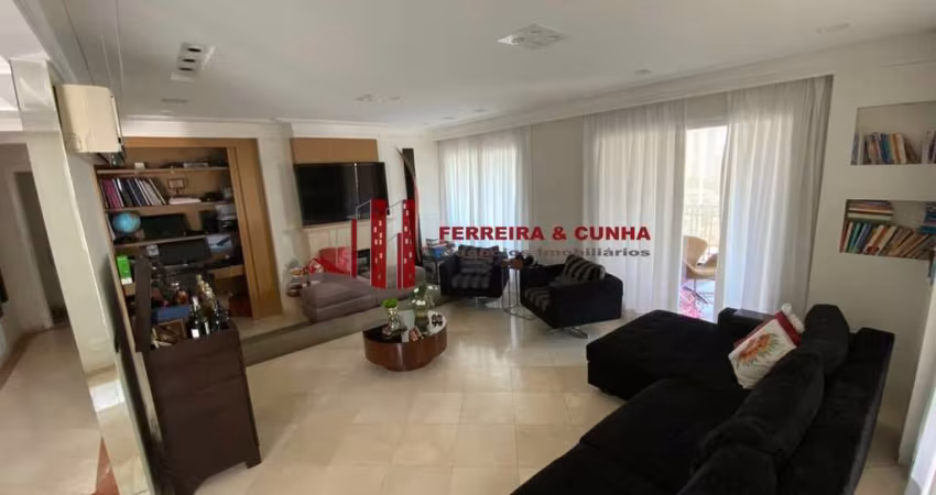 Apartamento 250m² no bairro Vila Maria Alta.