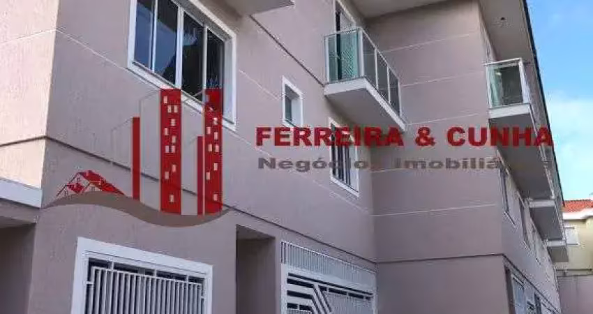 Excelente sobrado em condomínio fechado no bairro Vila Dom Pedro II!