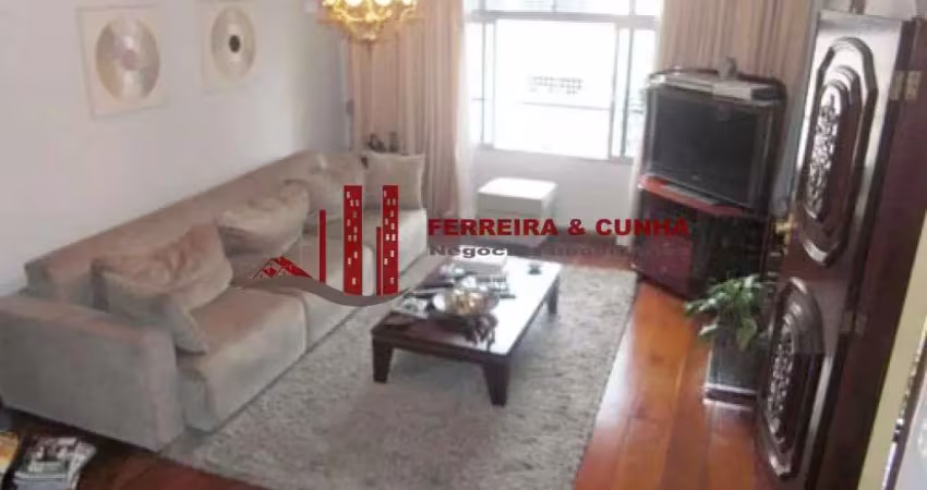 Maravilhoso sobrado à venda no bairro chora menino!