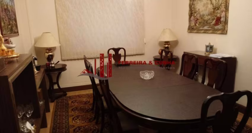 Excelente conjunto comercial no bairro Centro
