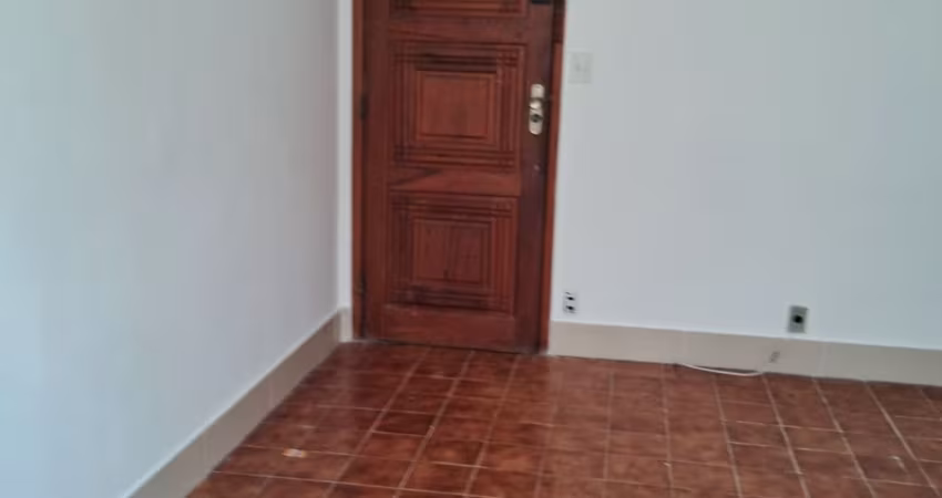Apto Térreo  Vaga de Garagem
