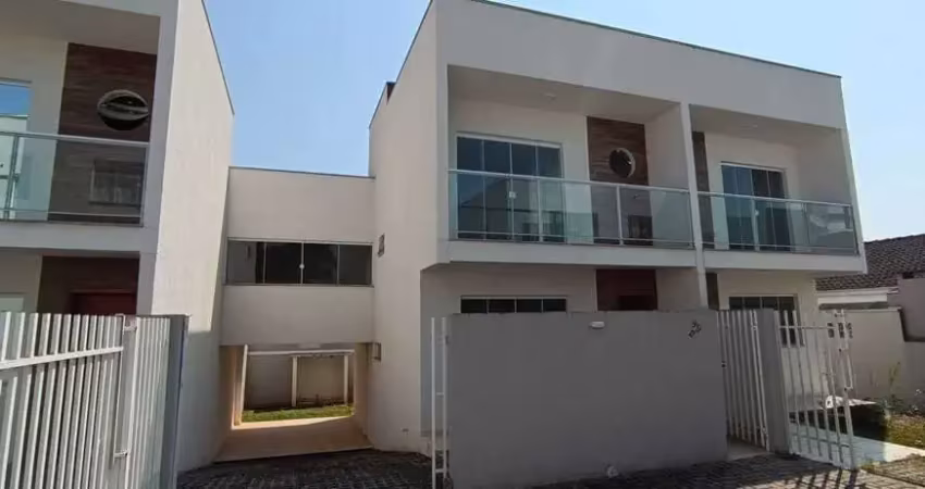 Sobrado 03 suites, em condomínio, bairro Botiatuva, Campo Largo/PR