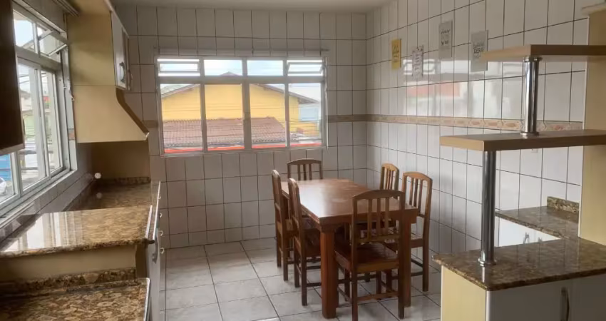 Casa sobre loja, suíte mais dois quartos, no bairro barra do rio
