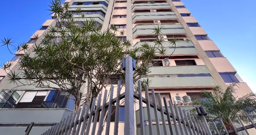 Mansão Suspensa no Centro de Itajaí 239 m2 Privativos 4 dormitórios