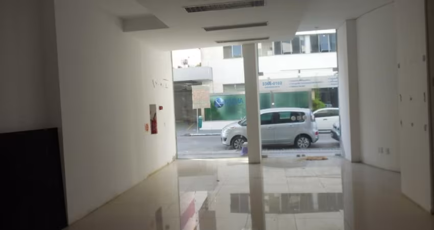Sala Comercial Térrea a Venda em Frente ao Hospital do Coração