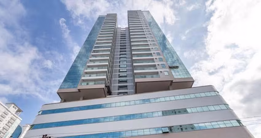 Apartamento Novinho 4 Suítes 3 Vagas 176 pv em Meia Praia Itapema