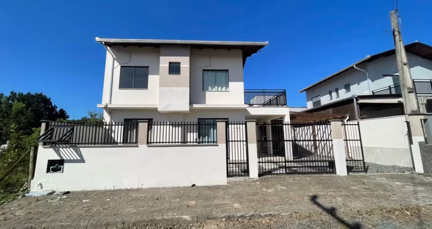 Casa com 3 quartos à venda na Rua Pescada, 964, Itacolomi, Balneário Piçarras