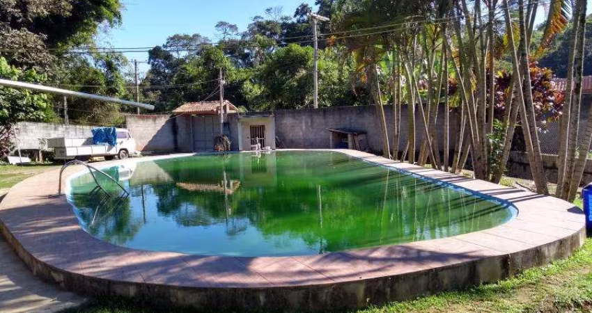 Chácara para Venda em Arujá, Canjicas, 3 dormitórios, 1 banheiro, 10 vagas