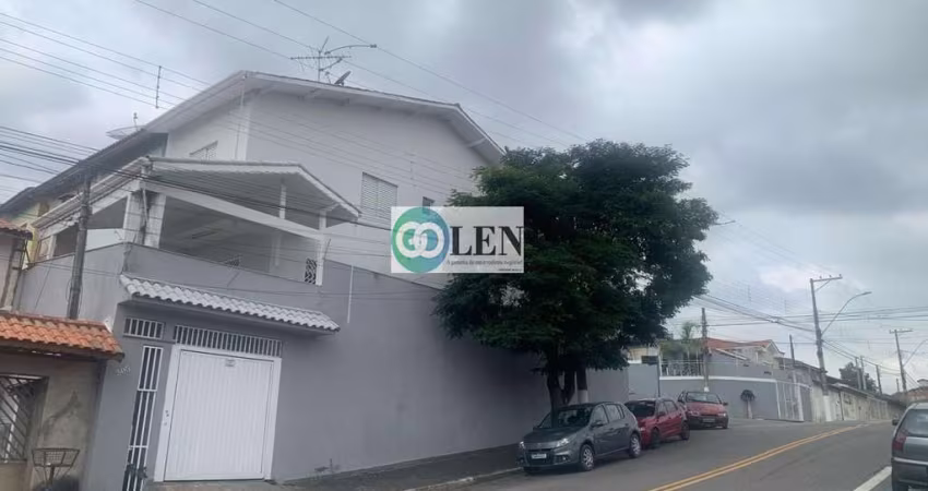 Casa para Venda em Arujá, Jordanópolis, 3 dormitórios, 1 suíte, 3 banheiros, 4 vagas