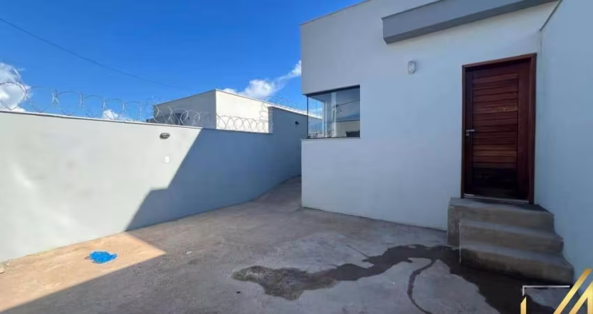 Casa com 3 quartos à venda na Rua Diaconiza Luci Bravos, Jardim Monte Verde, Conselheiro Lafaiete