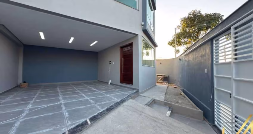 Casa com 3 quartos à venda na Rua Maria Efigênia de Almeida Vieira, Belvedere, Conselheiro Lafaiete