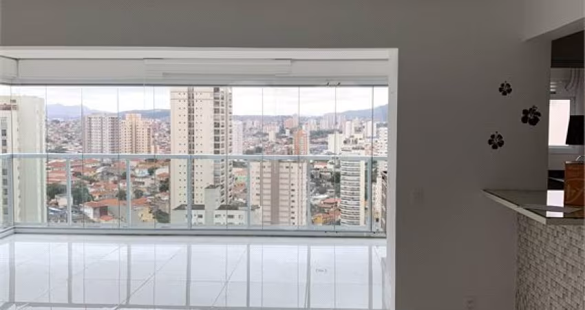 Apartamento para Locação – 95m² – 2 Dormitórios (1 Suíte), Varanda Gourmet com Churrasqueira e 2 Vagas – Alto Padrão