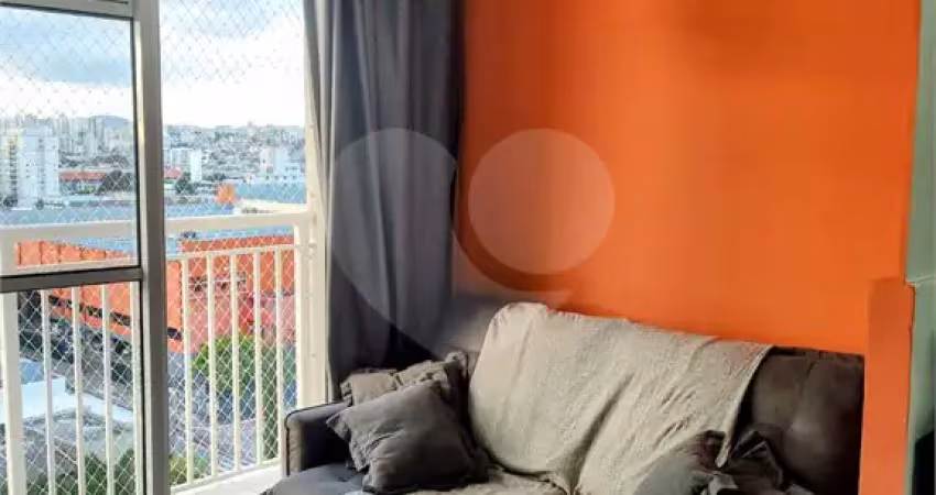 Apartamento em ótima localização, na vila guilherme - são paulo, próximo ao expo center norte e ao brás. região bem servida por comércio, com mercado e farmácia na esquina. o apartamento possui 40m² b