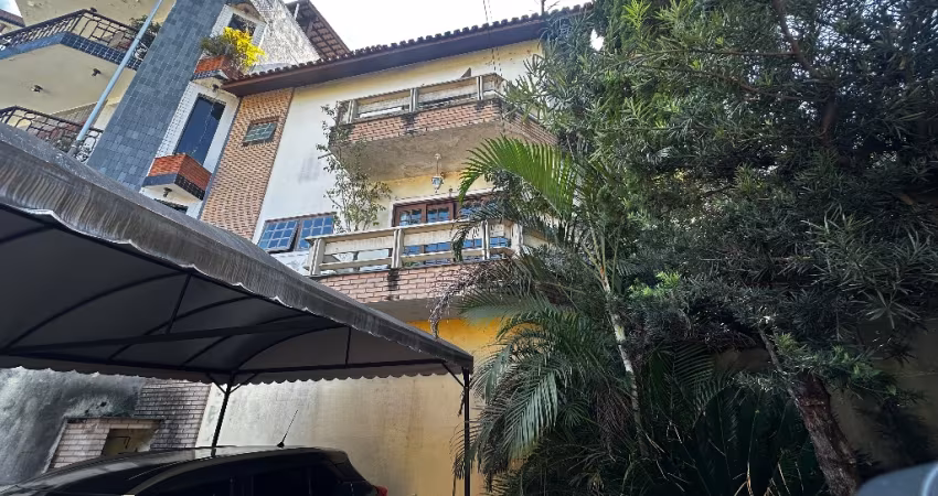 CASA SOBRADO COM 3 QUARTOS PARA VENDA NA VILA IRMÃOS ARNONI, TREMEMBÉ