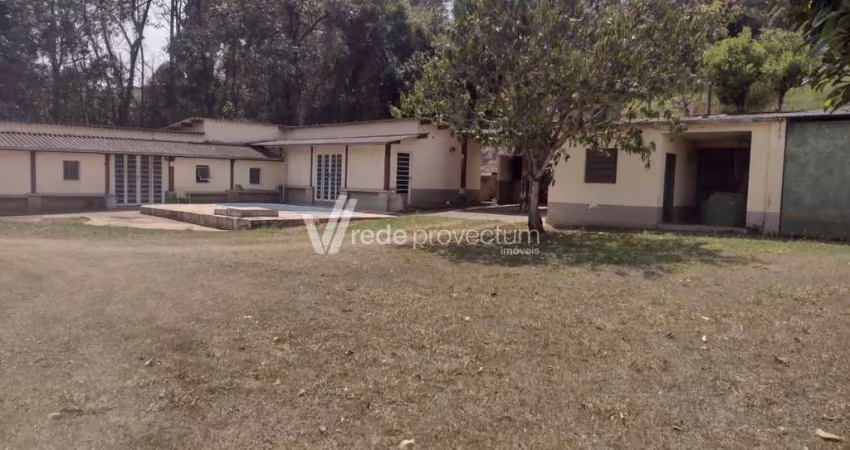 Chácara / sítio com 3 quartos à venda no Dois Córregos, Valinhos 