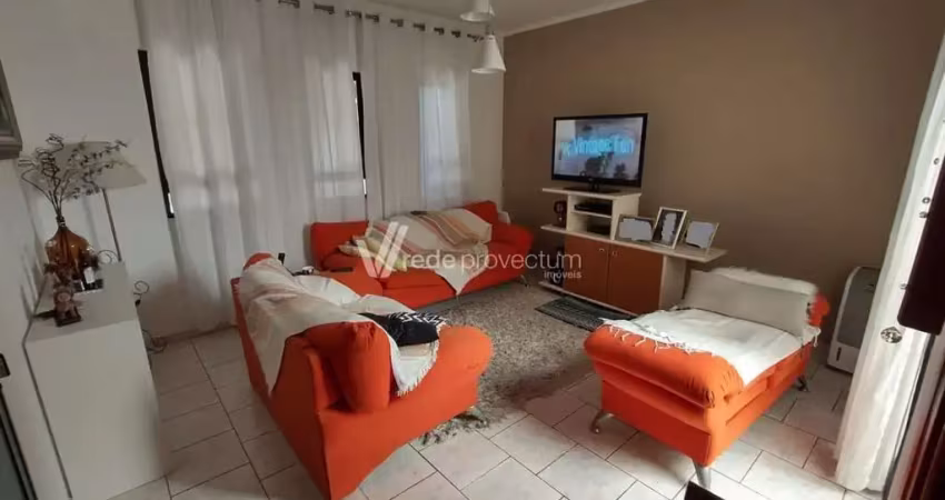 Casa em condomínio fechado com 2 quartos à venda na Avenida Vice-Prefeito Anésio Capovilla, 688, Condomínio Tabatinga, Valinhos