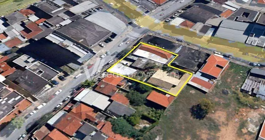 Terreno à venda na Avenida Independência, 285/263, Vila Olivo, Valinhos