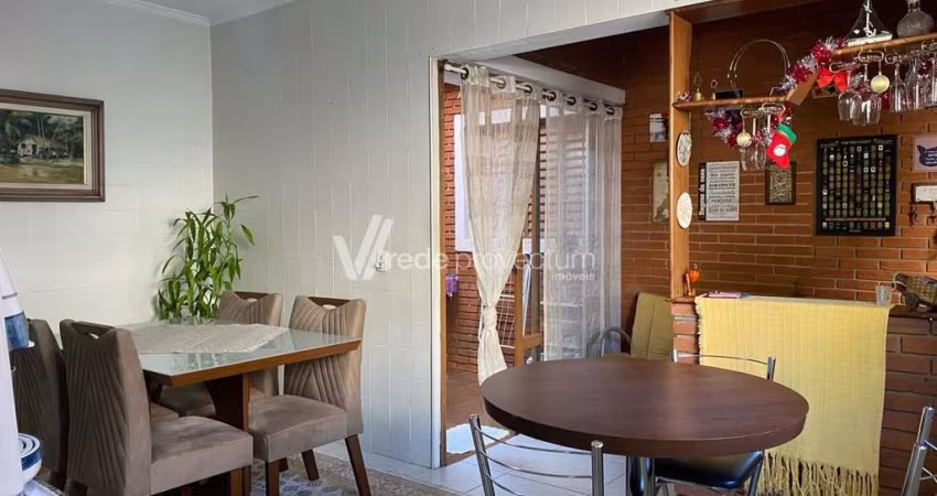 Casa com 3 quartos à venda no Jardim Ipaussurama, Campinas 