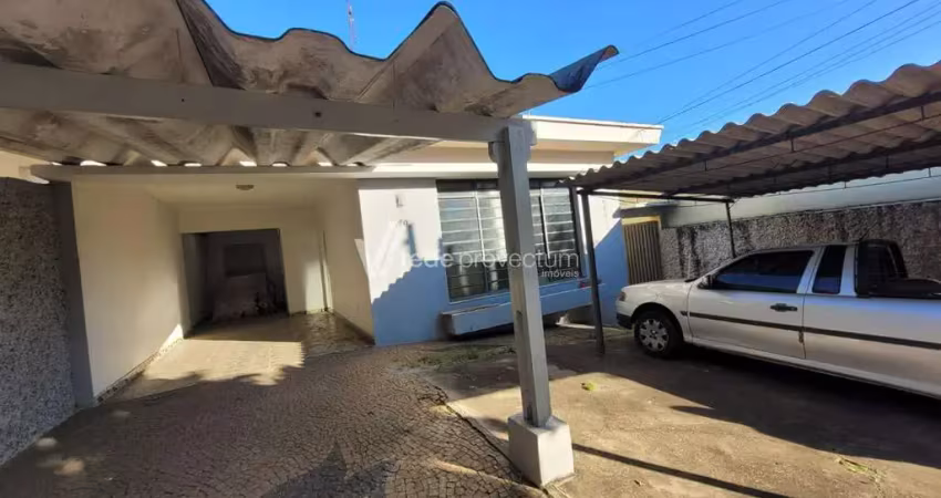 Casa comercial à venda na Vila Angeli, Valinhos 
