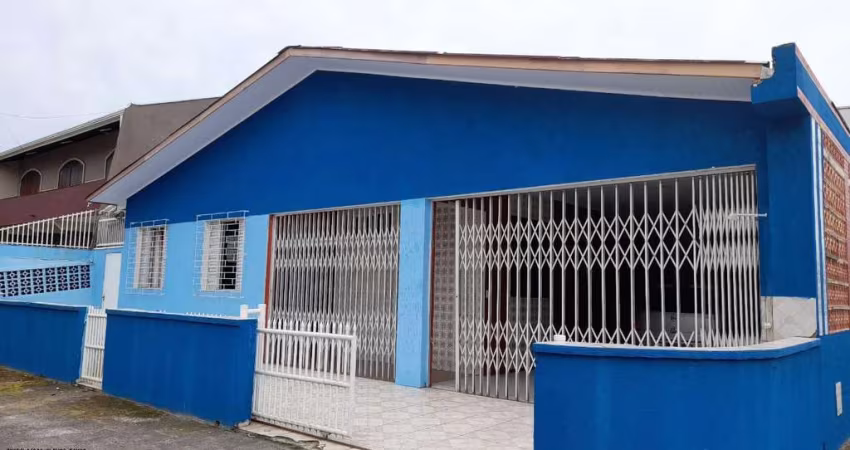 Casa para Temporada em Guaratuba, Brejatuba, 4 dormitórios, 1 suíte, 2 banheiros, 3 vagas